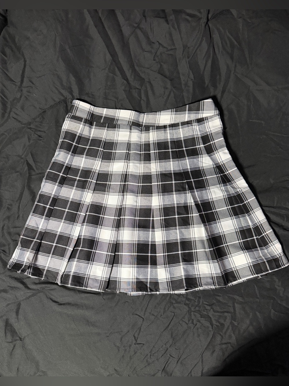 SHEIN Black & White Plaid Pleated Skater Skirt